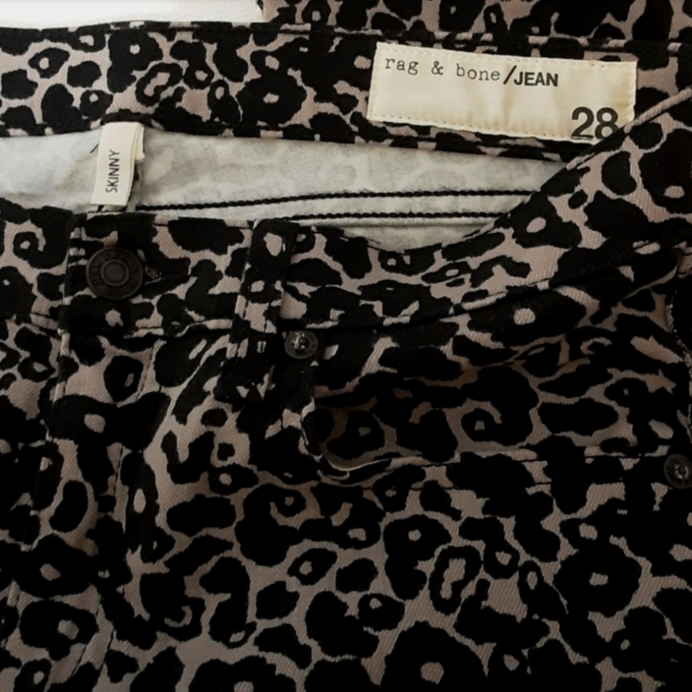 Rag & Bone Jeans Mid Rise Skinny - Picture 3 of 3